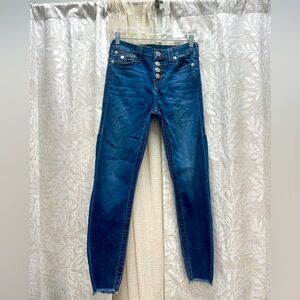 True Religion jeans, size 28, Button up, dark wash great